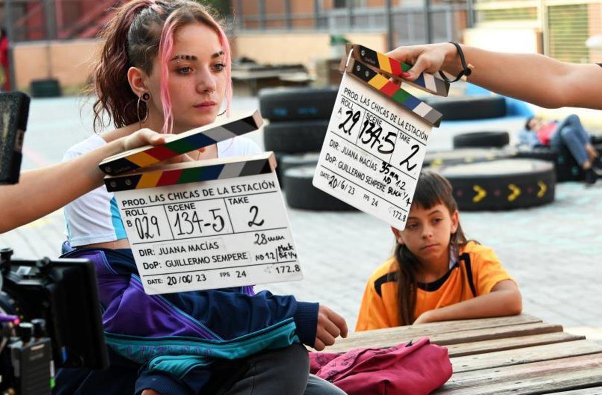 Un momento del rodaje de ‘Las chicas de la estación’. | A CONTRACORRIENTE FILMS