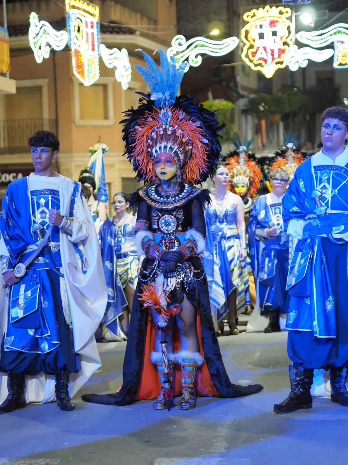 Las mejores imágenes de la Entrada Cristiana y la Embajada de los Moros y Cristianos de Agost