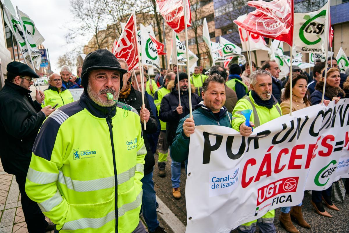 Manifestación de los trabajadores de Canal en Cáceres.