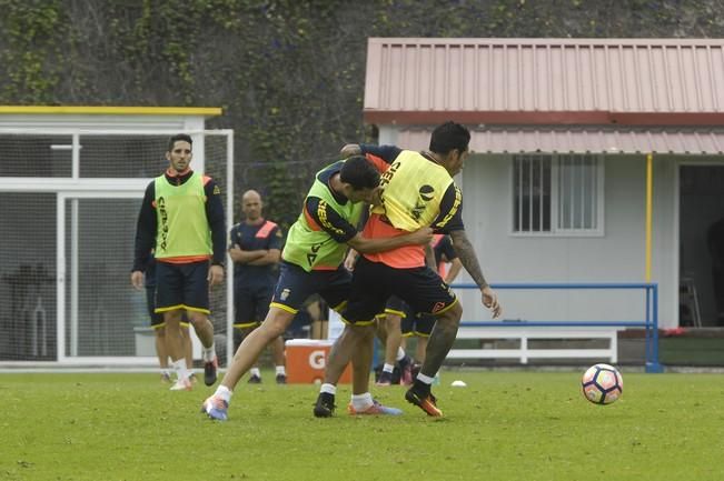 ENTRENAMIENTO DE LA UD LAS PALMAS EN BARRANCO ...