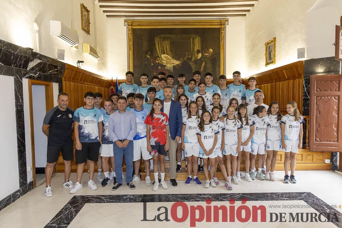 Recepción de los equipos de fútbol de las Escuelas Municipales de Caravaca que han conseguido ascenso