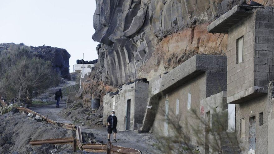 Verdict: Two Las Bajas Residents Cleared of Failure to Pay Relocation Rent