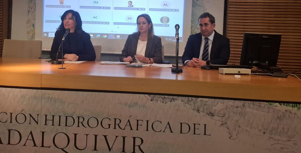 Gloria Martín Valcárcel, Nuria Jiménez y Alejandro Rodríguez, durante las jornadas de este lunes.