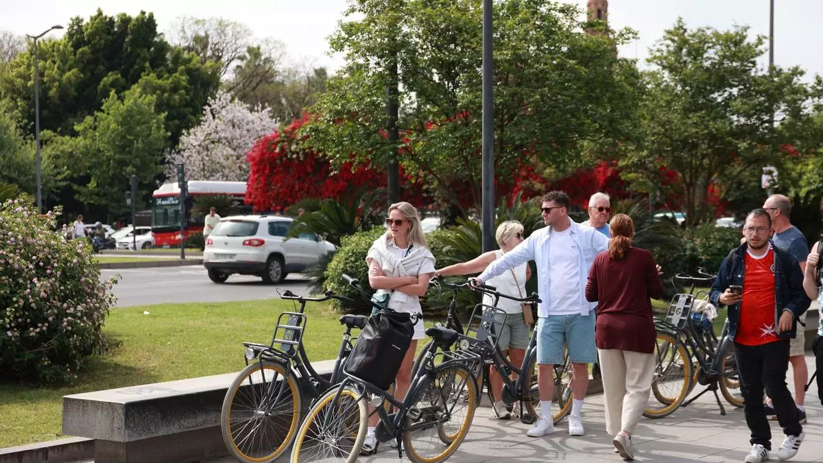 España recibió en el primer trimestre 17,1 millones de turistas internacionales, un 5,7% más