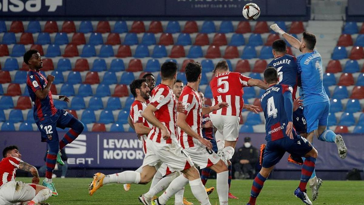 El Athletic pasa a la final en la prórroga