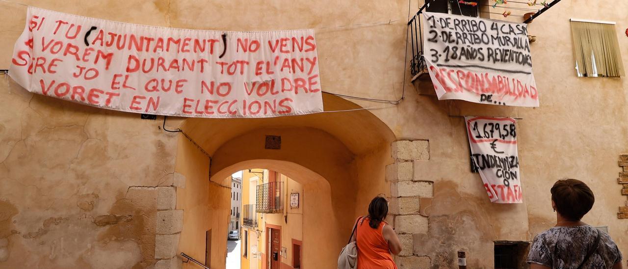 Vecinos de Cocentaina alertan de la degradación del casco antiguo y exigen más mantenimiento