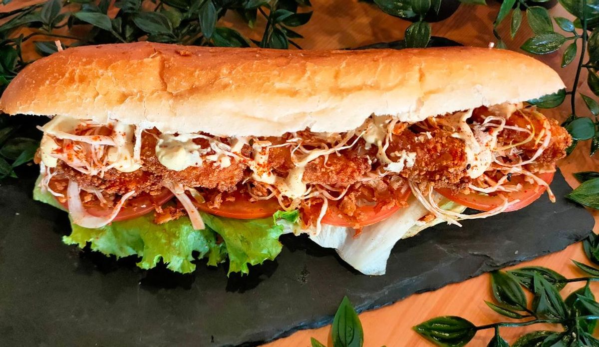 Bocadillo de Langostinos Crujientes, en 'Como decía mi padre Gastro Café' (La Laguna, Tenerife).