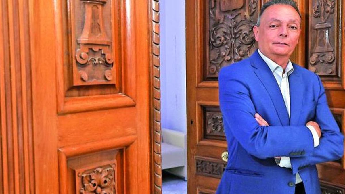 Salvador Navarro, en la sede de la CEV, antes de la entrevista. francisco calabuig.