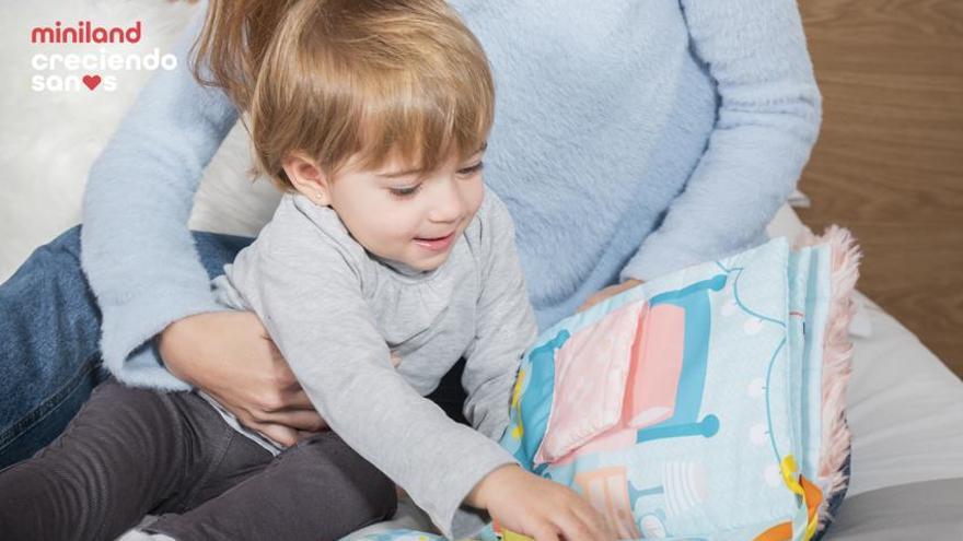 Se ha normalizado que los niños jueguen con el móvil, Lucía, mi pediatra -  FamilyOn - Orange - Disfruta de la tecnología en familia