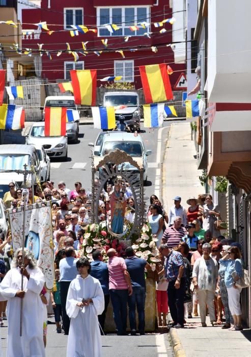 05/08/2019 LOMO MAGULLO. TELDE. Procesión de la Virgen de Las Nieves y pase de mascotas al finalizar el acto.   Fotógrafa: YAIZA SOCORRO.  | 05/08/2019 | Fotógrafo: Yaiza Socorro