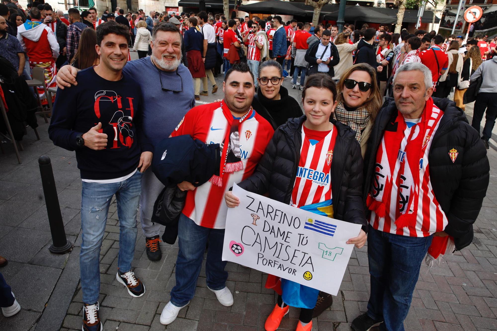 La Mareona del Sporting inunda el centro de Santander