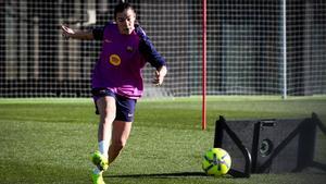 Patri Guijarro ya está realizando trabajo individual con balón