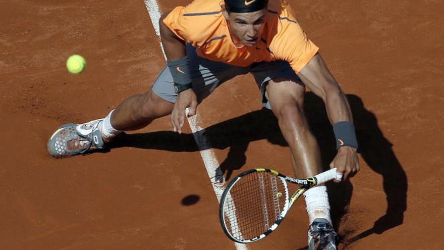 Rafa Nadal en el partido contra Farah.