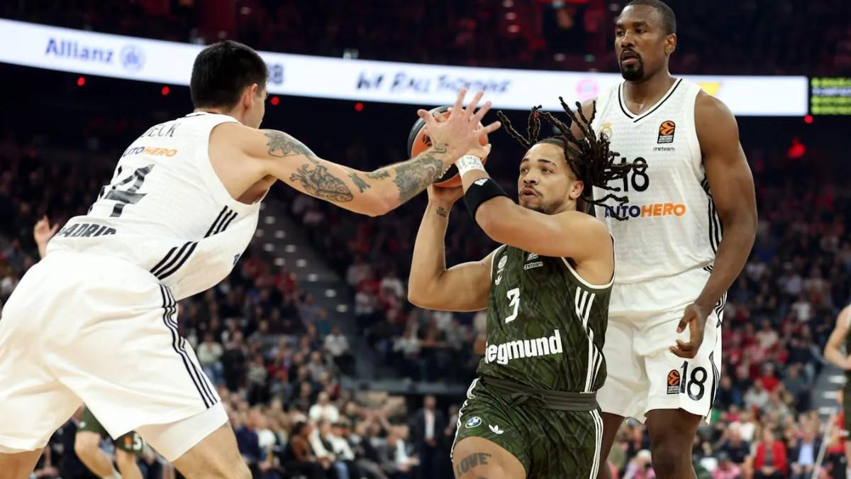 Carsen Edwards, enfrentándose al Real Madrid en la jornada inaugural de la Euroliga