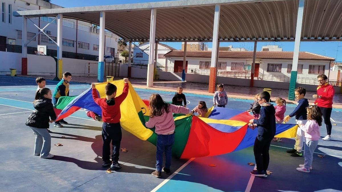 Taller de ocio infantil desarrollado en Lucena en una edición anterior.