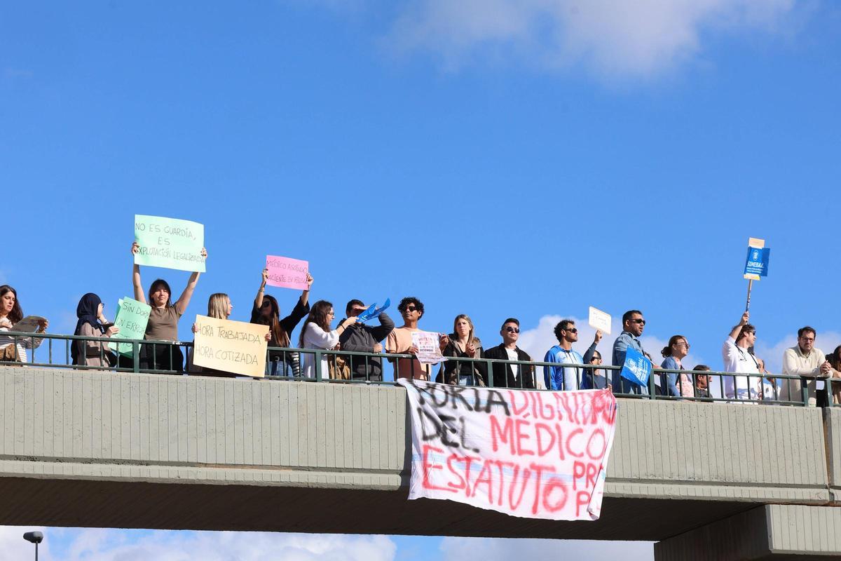 Las imágenes de la manifestación organizada por los sanitarios de Ibiza
