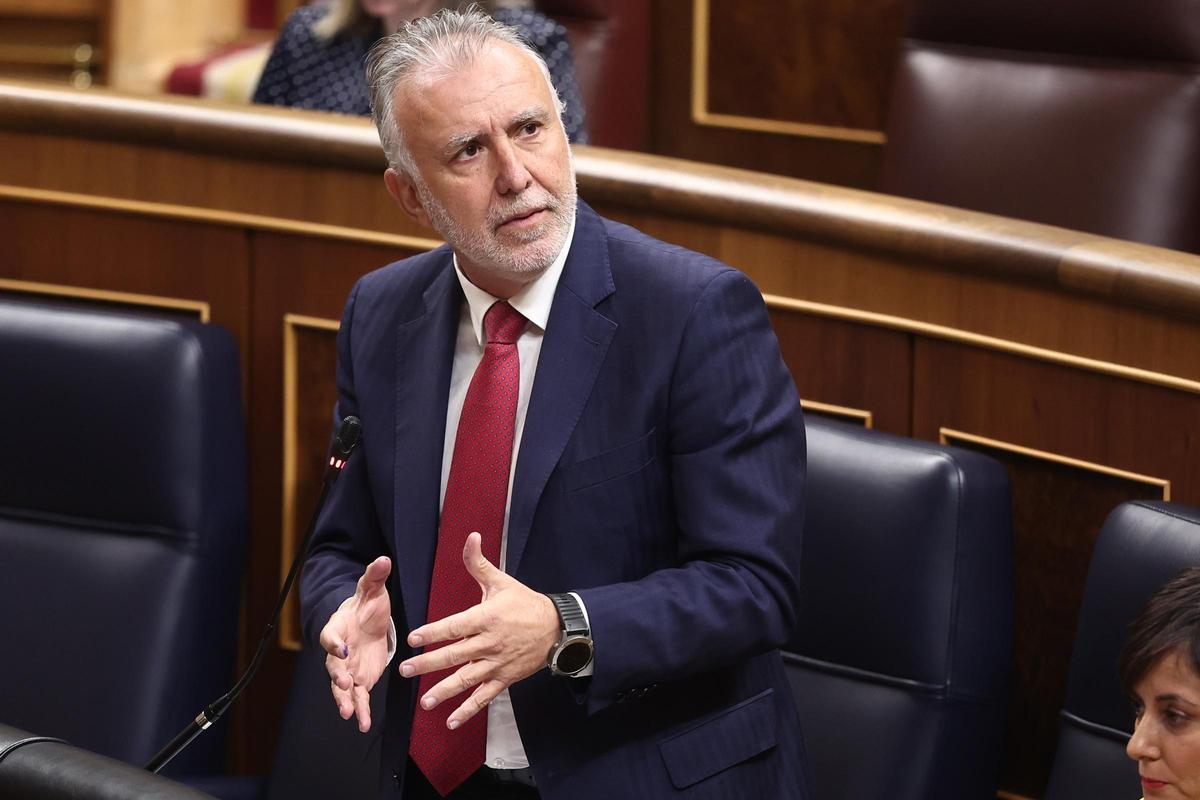 El ministro de Política Territorial y Memoria Democrática, Ángel Víctor Torres, en una imagen de archivo.