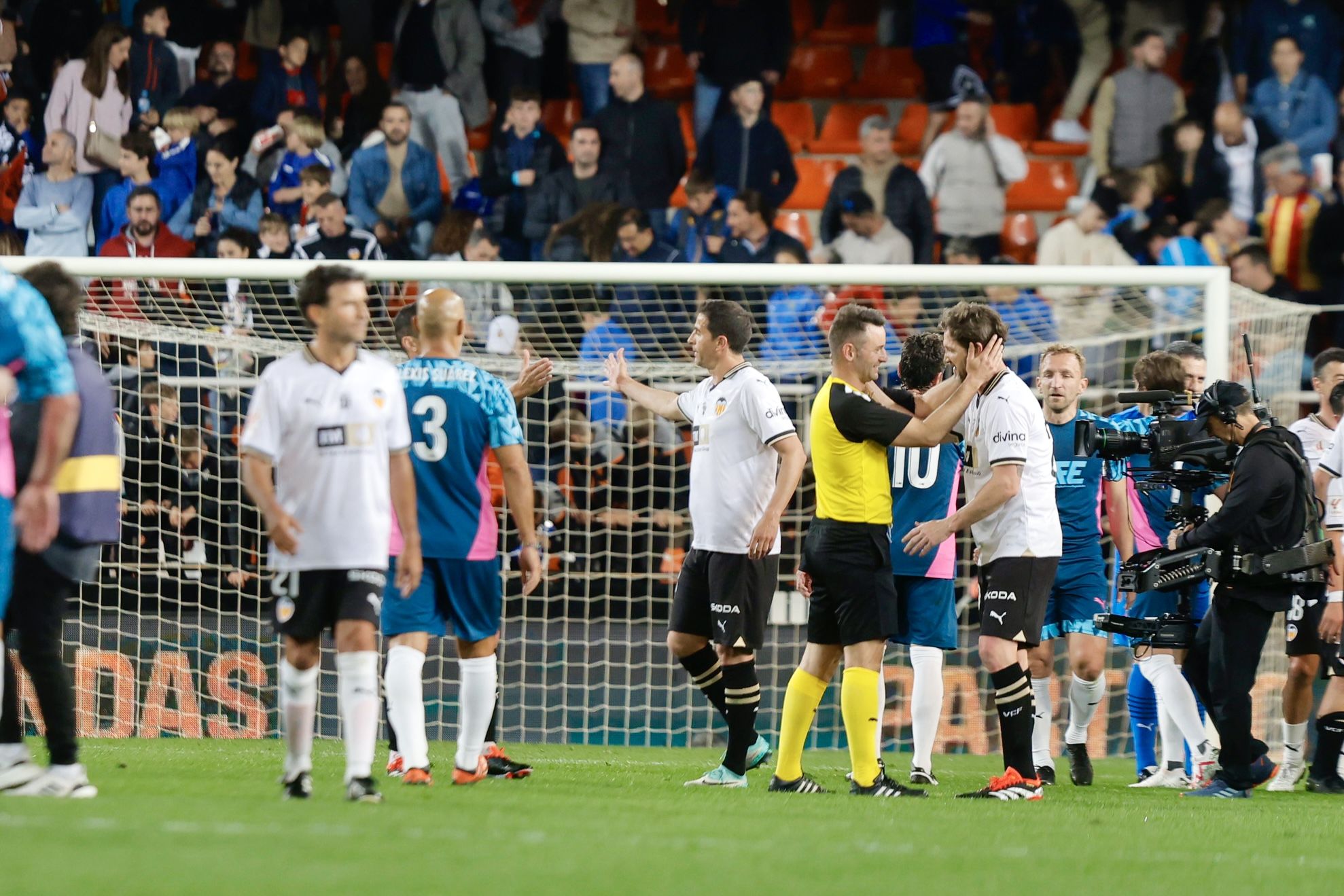 ASí fue el partido de las Leyendas del Tripelete