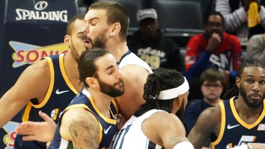 Ricky Rubio, en su duelo ante Marc Gasol.