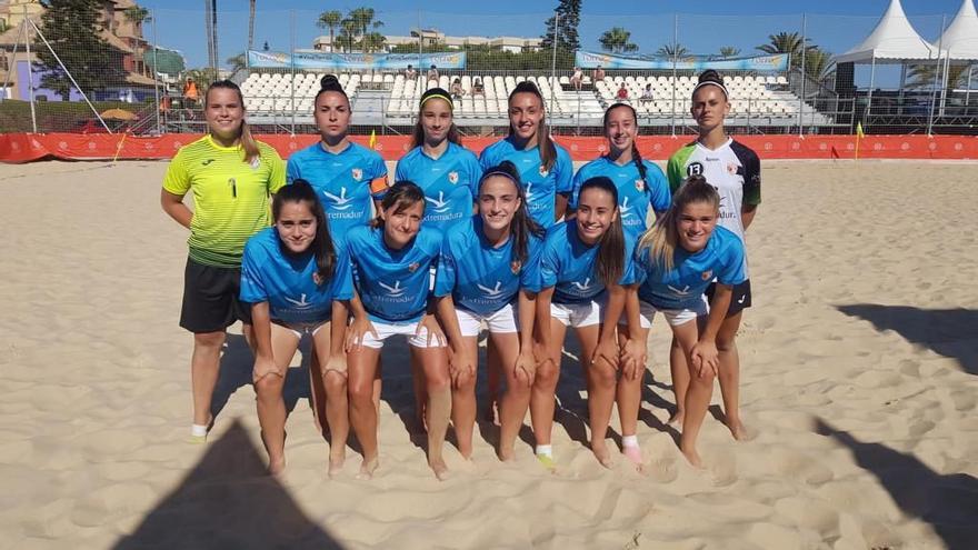 Equipo del Femenino Playa Cáceres en Torrox.