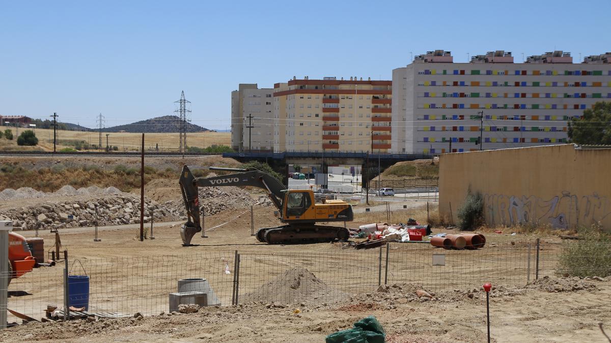 Los trabajos de movimiento de tierras ya han comenzado en el futuro Way Cáceres.