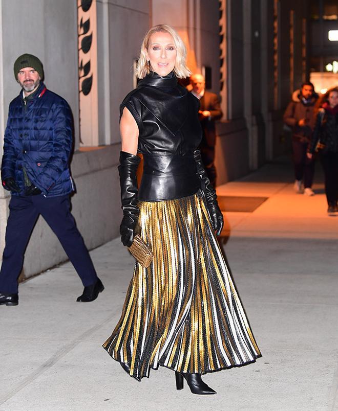 Celine Dion sale de la opera en Nueva York