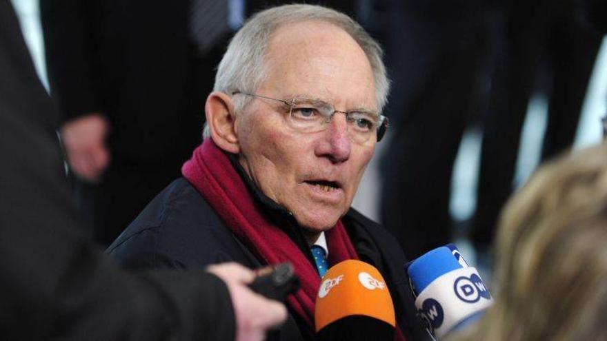 Schäuble pide a la cámara baja alemana su respaldo al rescate de Chipre