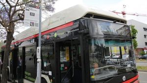Un autobús de la línea exprés X3, que conecta Barcelona y LHospitalet.