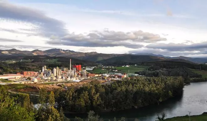 La autorización que ha conseguido Ence para su planta de Navia que la hará más ecológica