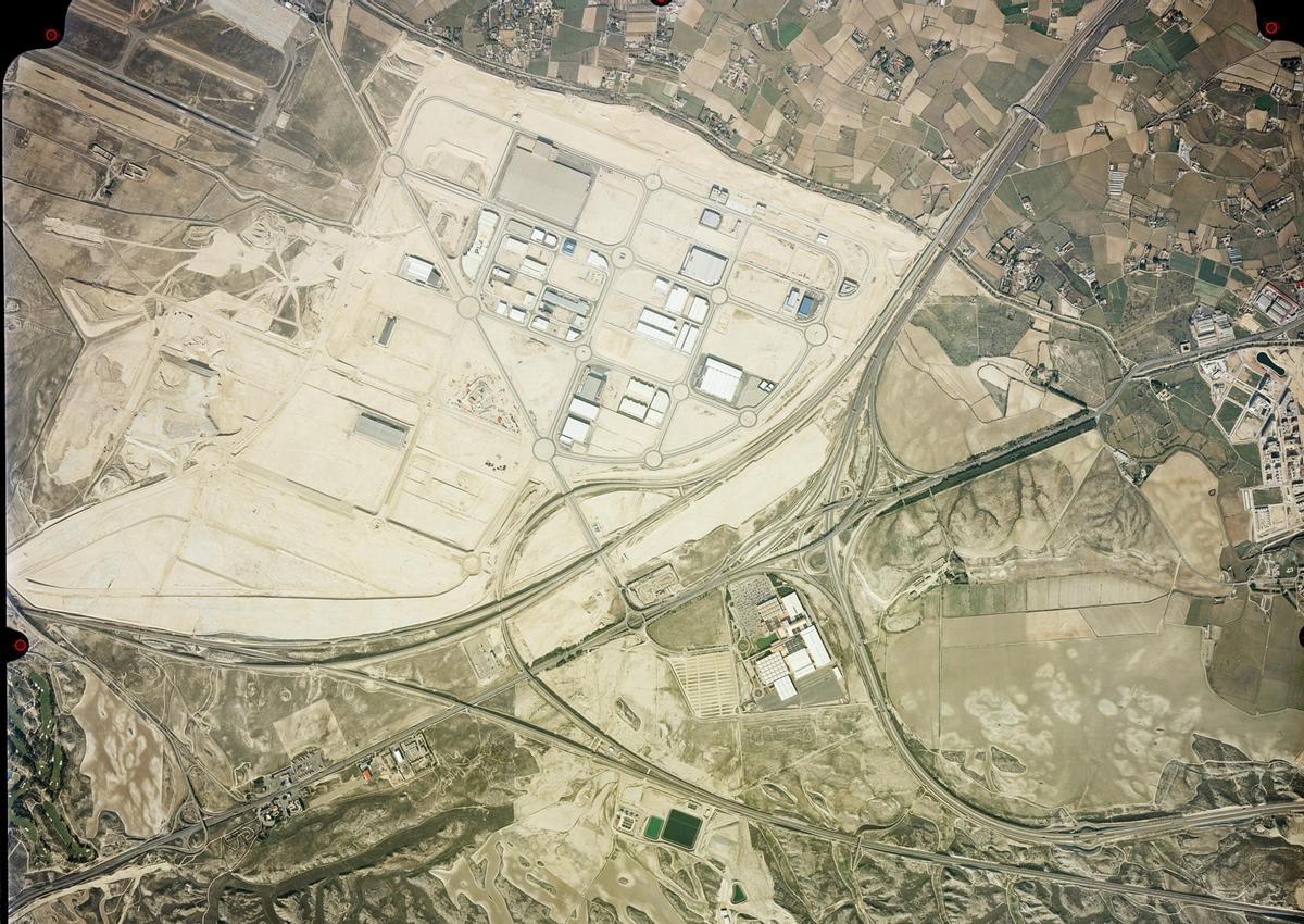 Así se veía la Plataforma Logística de Zaragoza desde el aire en 2006, cuando su desarrollo aún estaba en una fase incipiente.