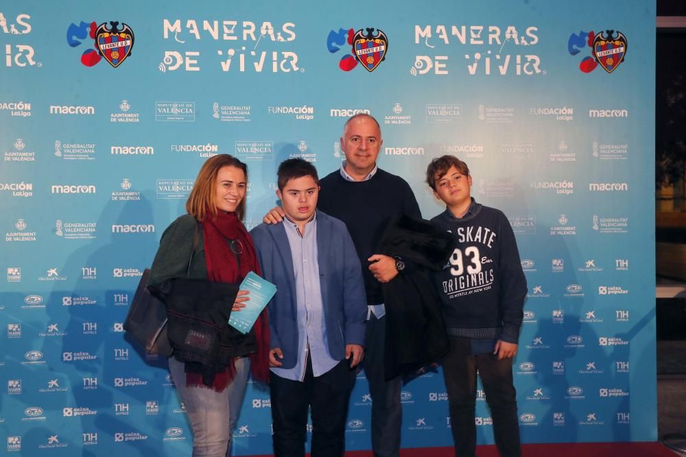 El Levante UD y su Fundación presentan la película levantinista "Maneras de vivir"