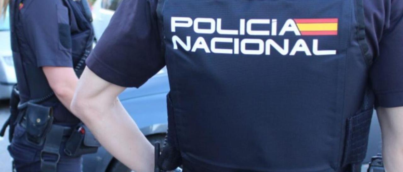 Agentes de la Policía Nacional