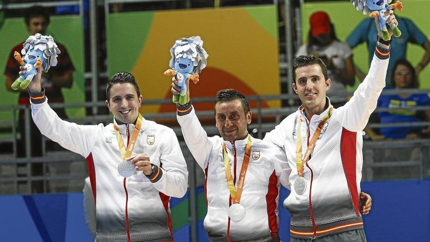 Juan Bautista Pérez se cuelga la medalla de plata tras rozar el oro