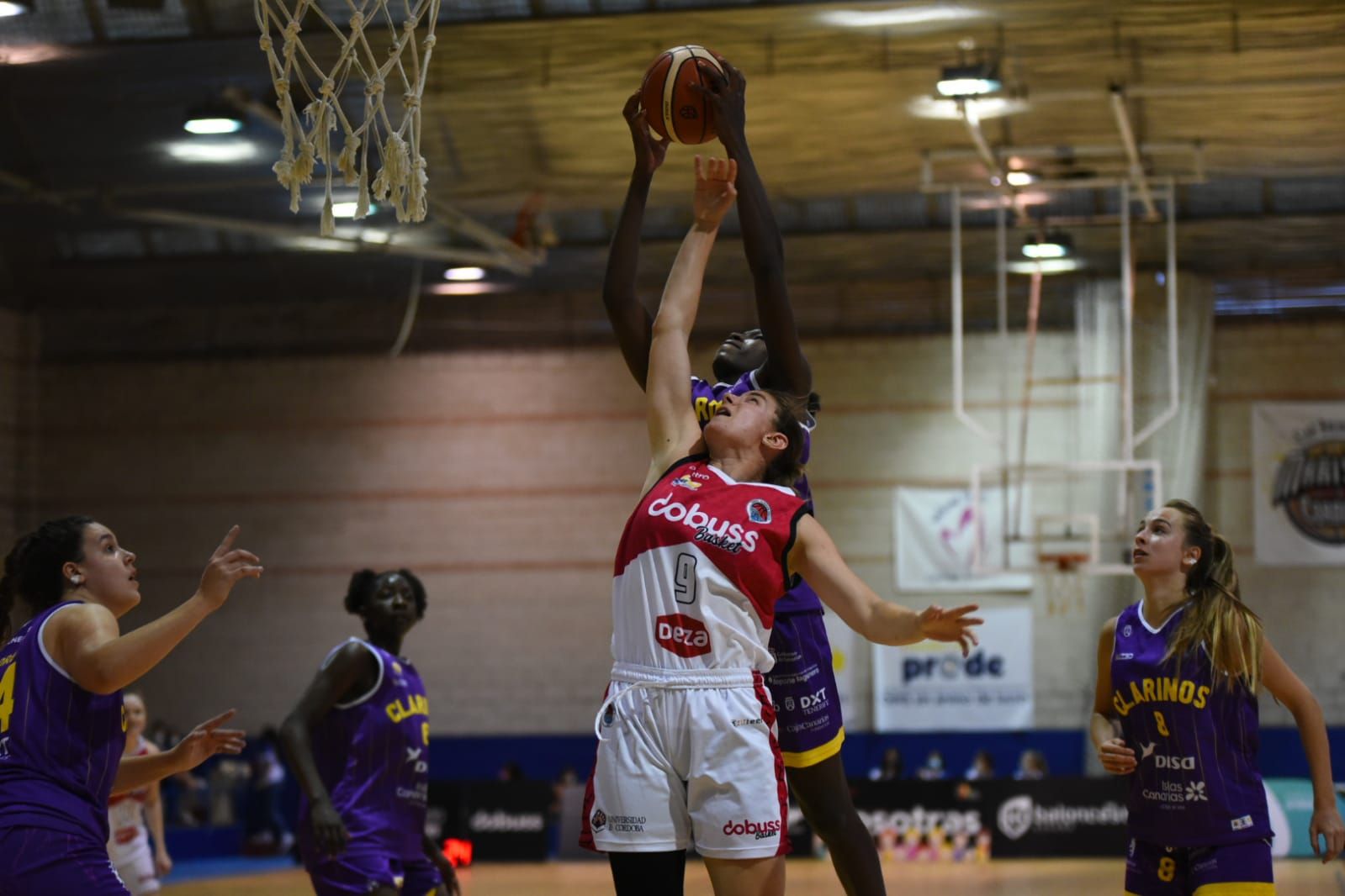 Fase interzonal por el ascenso a la Liga Femenina 2: Dobuss - Clarinos