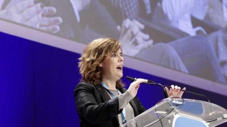 Sáenz de Santamaría, ayer, durante el congreso del PP madrileño.