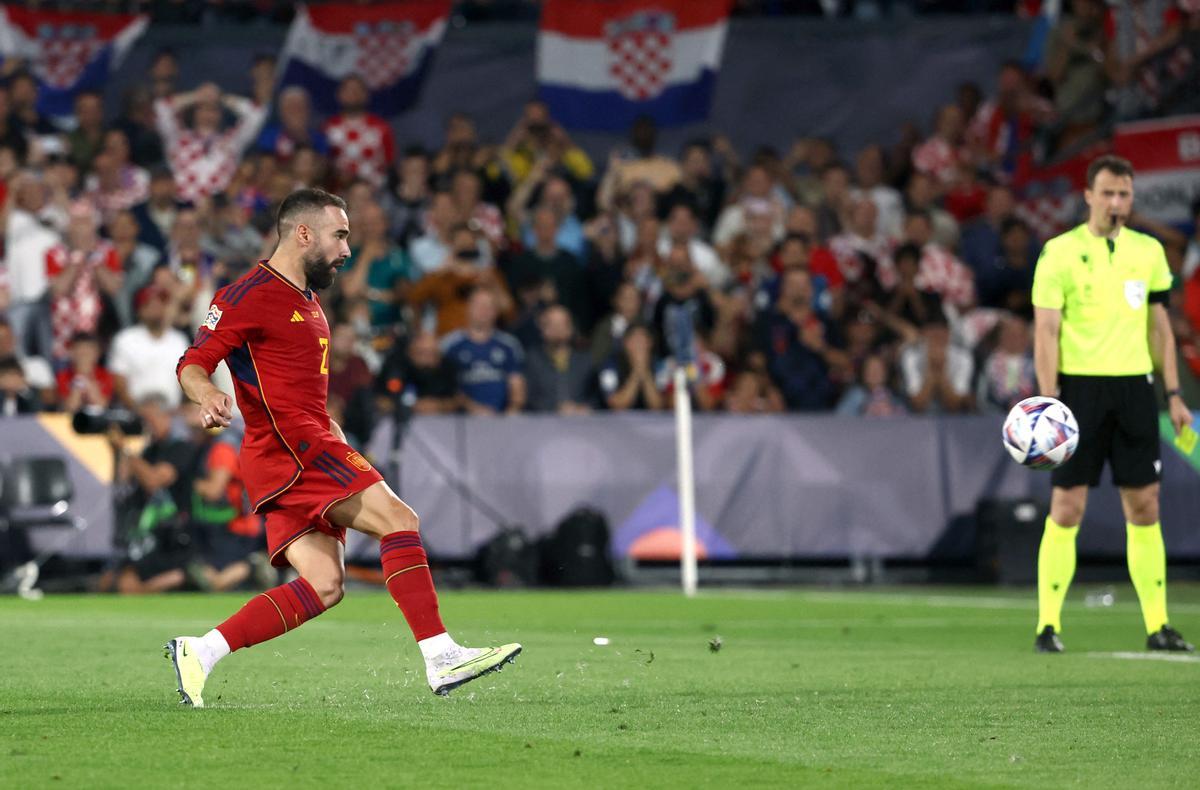 Dani Carvajal, en la ejecución del definitivo penalti: sangre fría a lo 'panenka'.