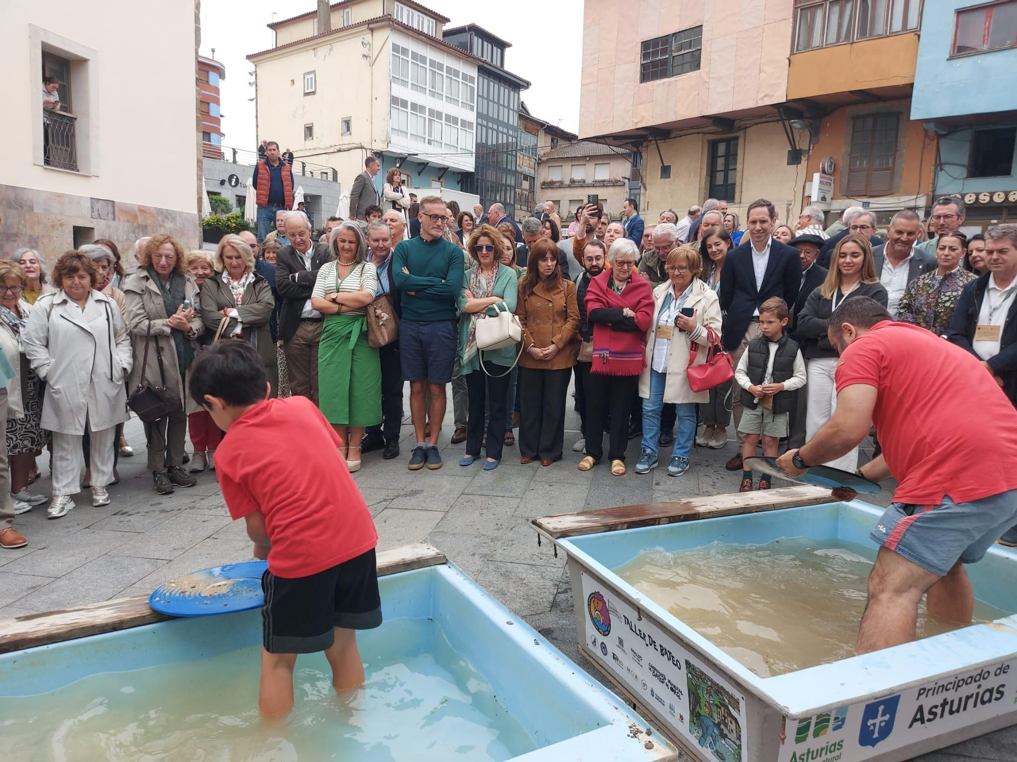 En imágenes: Así fue el XIV Encuentro de Pueblos Ejemplares, que se celebró en Tineo