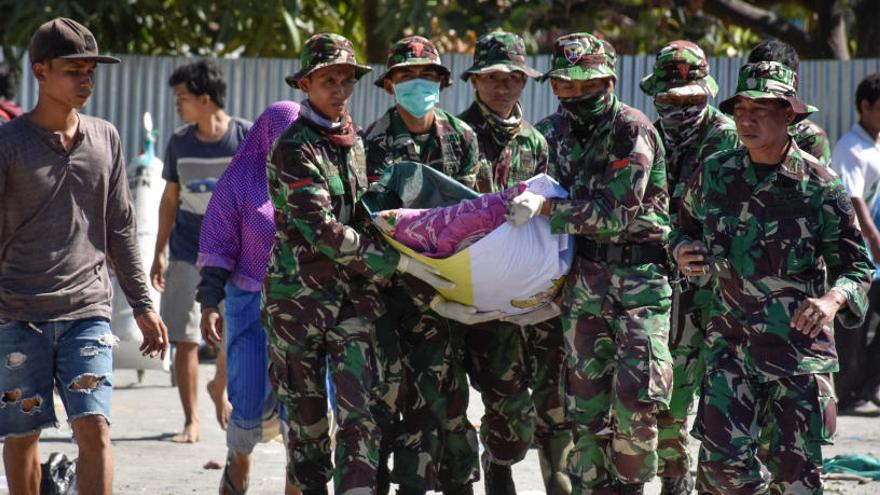 91 morts i més de 200 ferits pel terratrèmol a Indonèsia