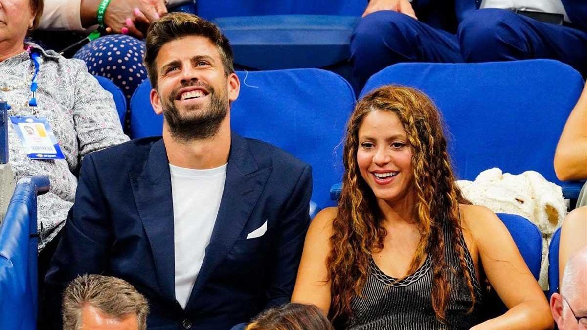 Pique y Shakira pasea la nueva copa Davis por Nueva York.