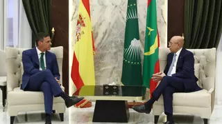 Sánchez firma en Mauritania acuerdos en ciberseguridad y para la protección de trabajadores migrantes