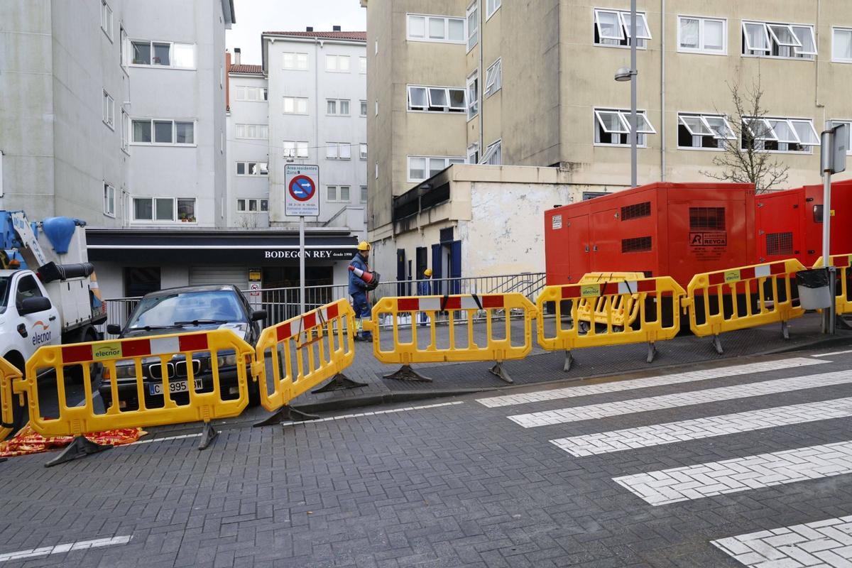 La explosión de un transformador en Vista Alegre deja a cientos de vecinos sin luz: "Hemos vivido momentos de pánico"