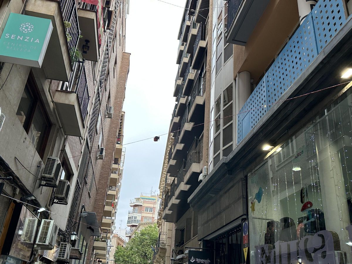 Zona ya sin los carteles, tras recibir la visita de los vándalos.