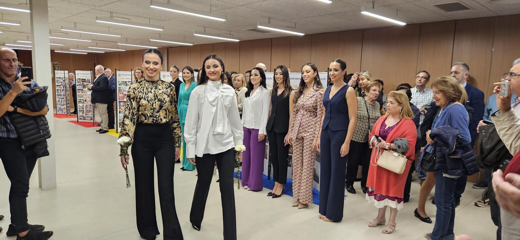 La fiesta del 75 aniversrio de Cuba-Literato Azorín