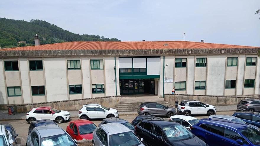 El concello retomará la cesión del inmueble del centro de salud al Sergas para ahorrarse entre 50.000 y 60.000 euros al año