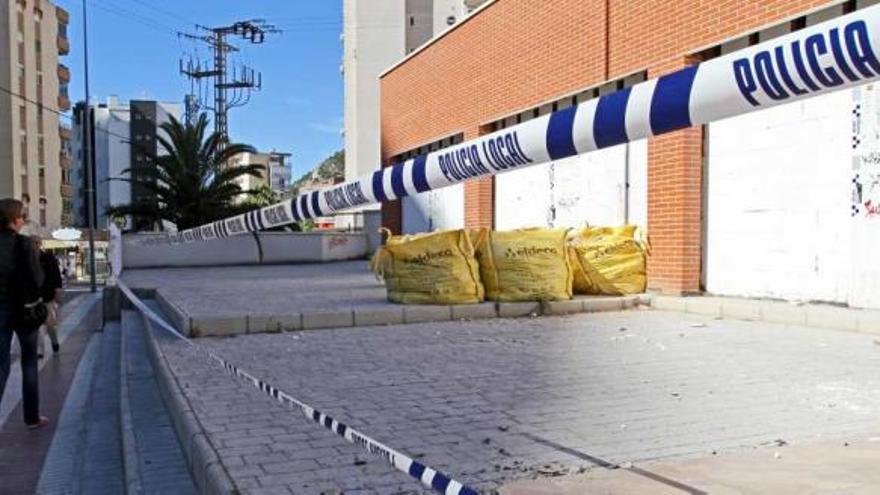 Un particular destruye un yacimiento íbero en Finestrat para ampliar su local comercial