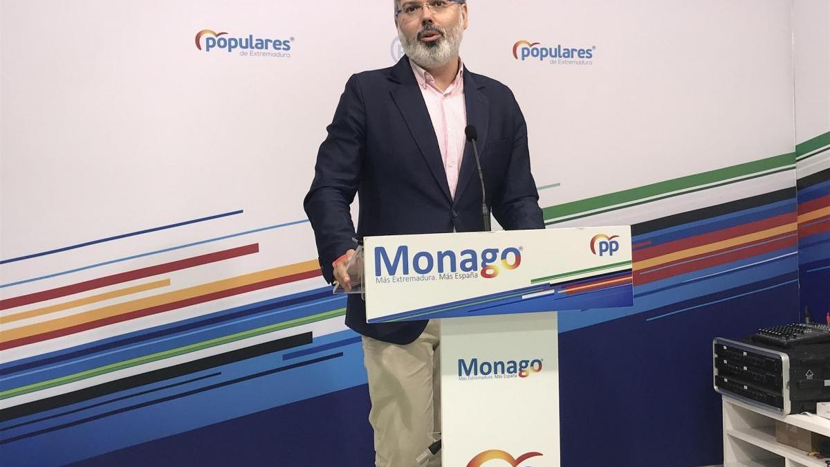 Pizarro no se plantea &quot;en estos momentos&quot; ser candidato a presidir el PP extremeño