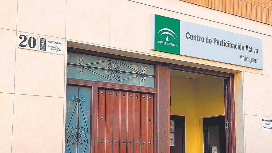 Antequera exige a la Junta la apertura del Centro de Participación Activa