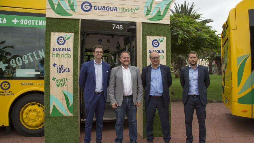 Tres nuevos vehículos híbridos para Guaguas Municipales