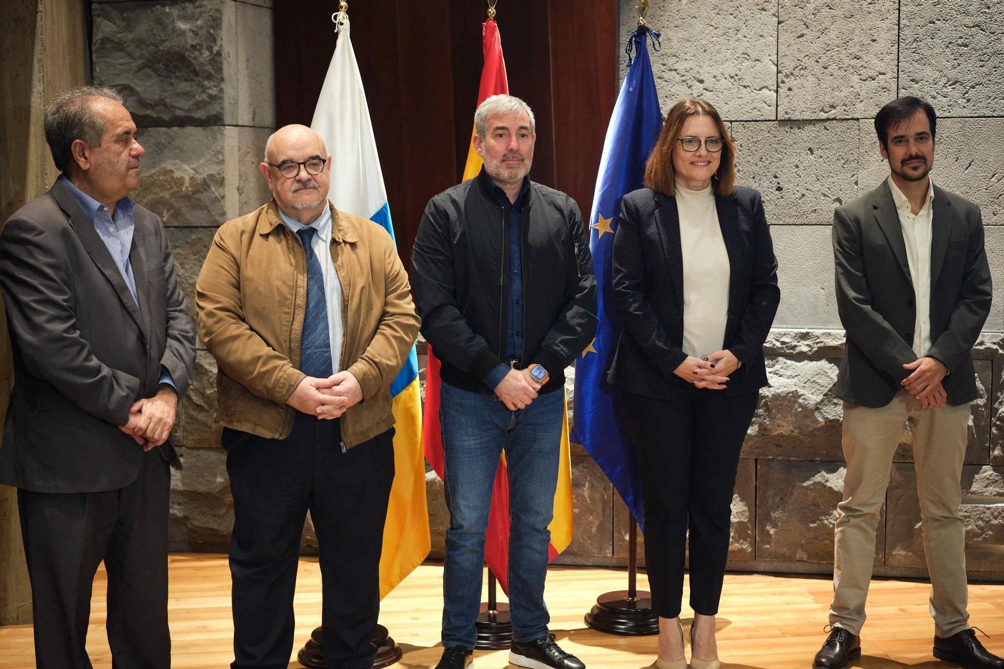 Reunión de Fernando Clavijo con representantes de Amnistía Internacional