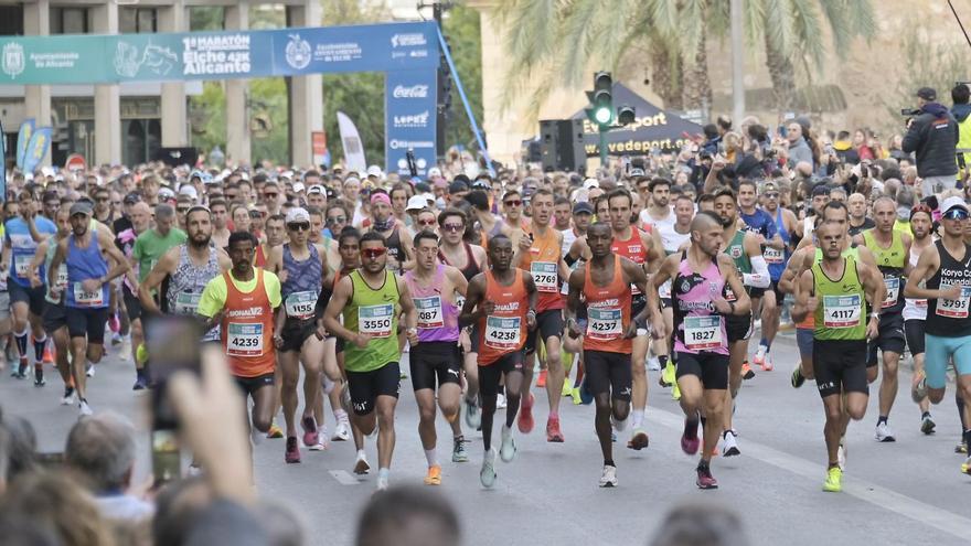 La primera maratón Elche-Alicante, que salió desde la capital del Baix Vinalopó.